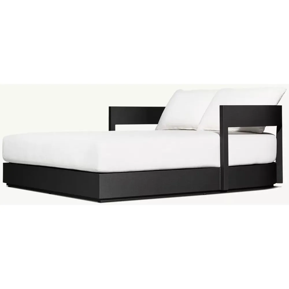 Balmain Aluminum Daybed (2)
