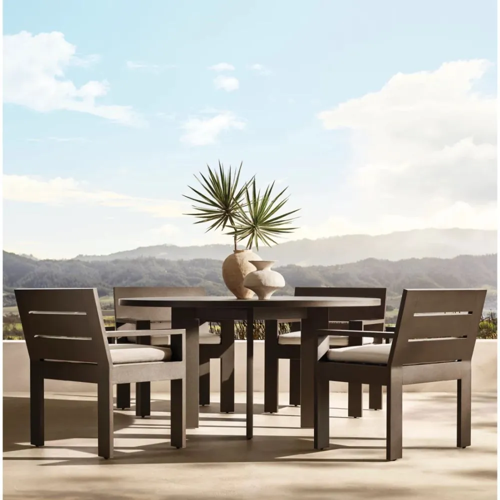 Marbella Aluminum Round Dining Table (1)